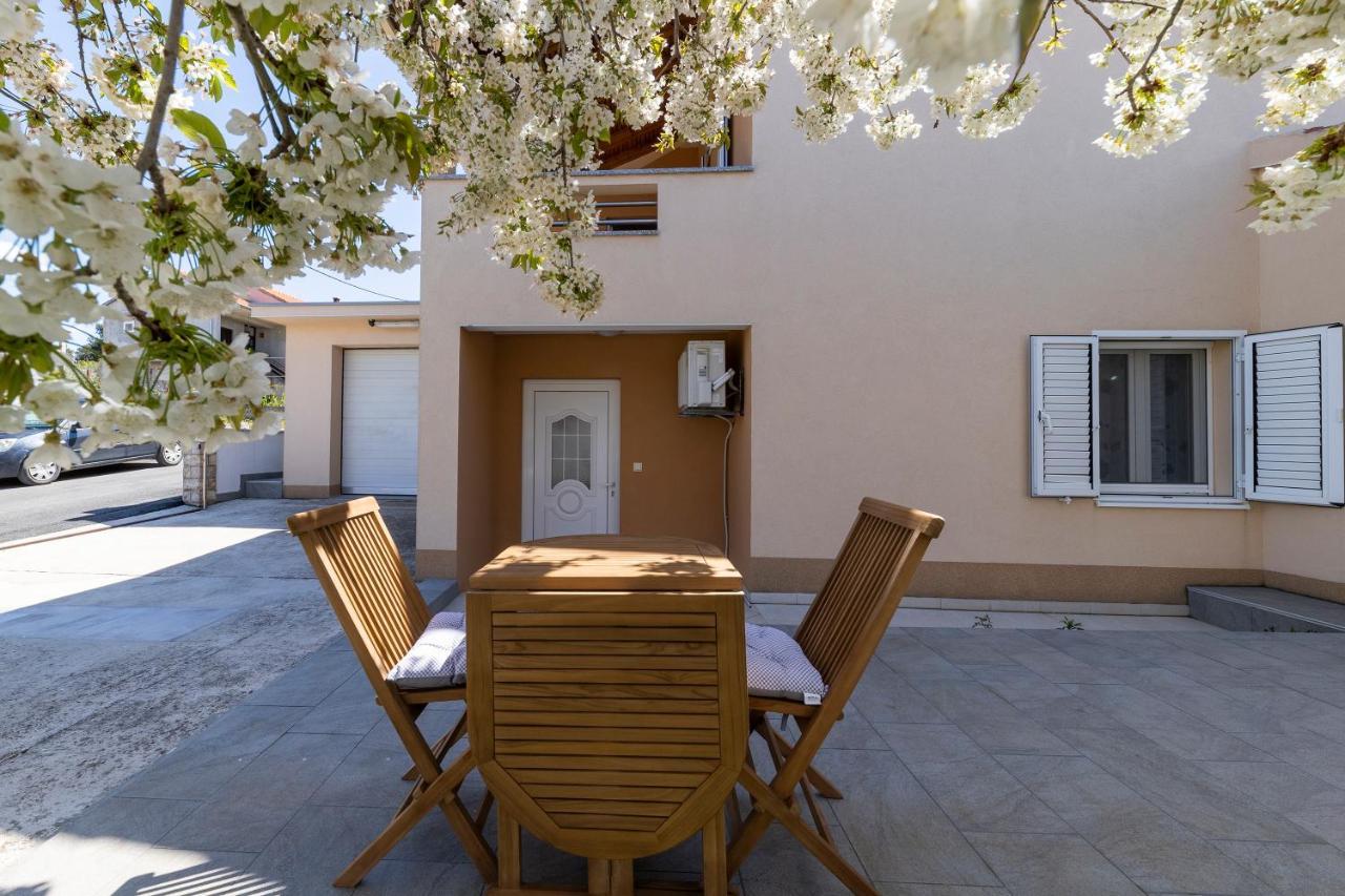 Happy Home Apartment Zadar Exterior foto